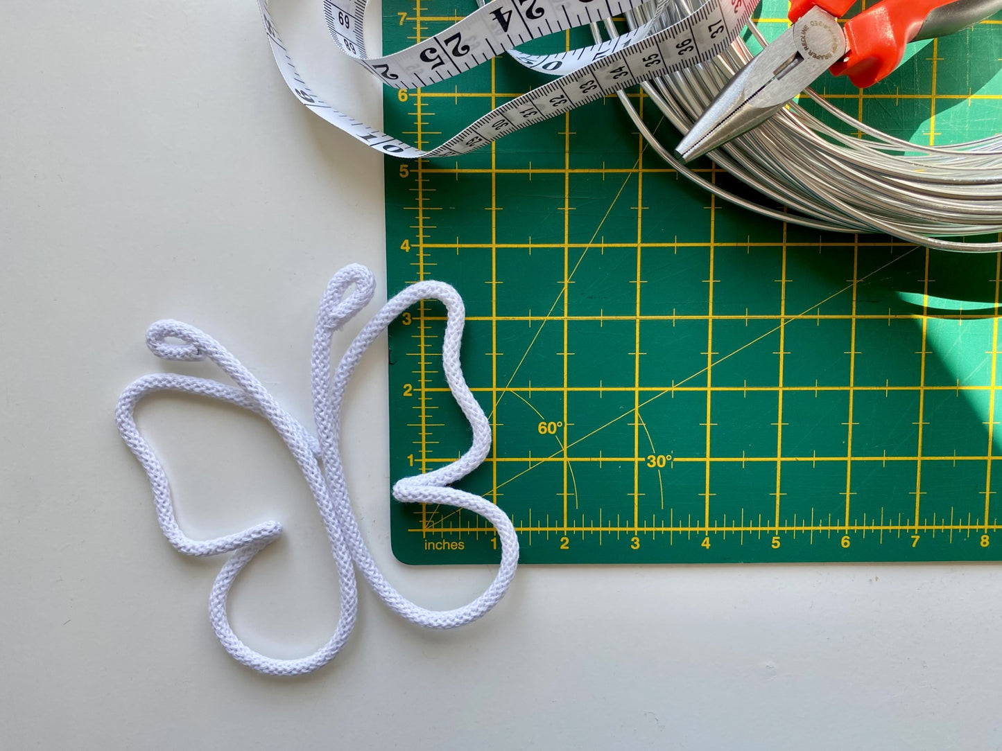 Small or Simple Figures